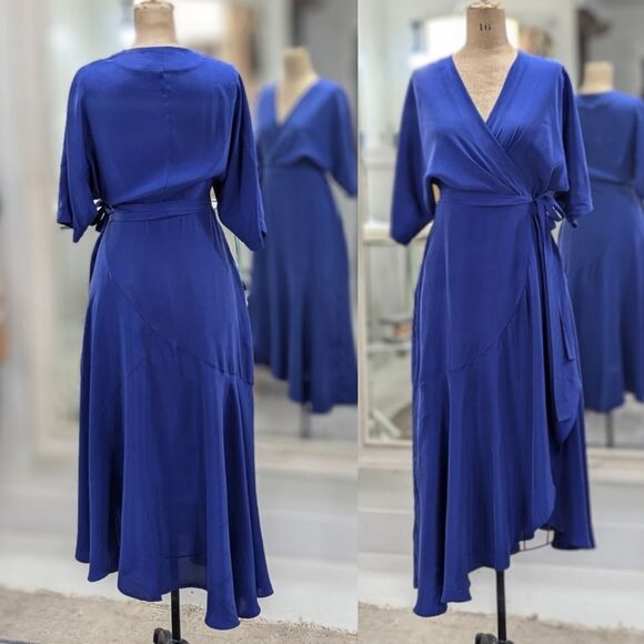 Ginger Smart Wrap Maxi Dress - Picture 5 of 10